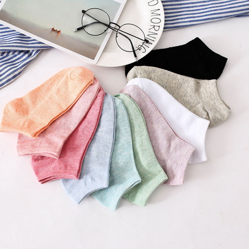 Kit 10 pairs of women's socks in various colors